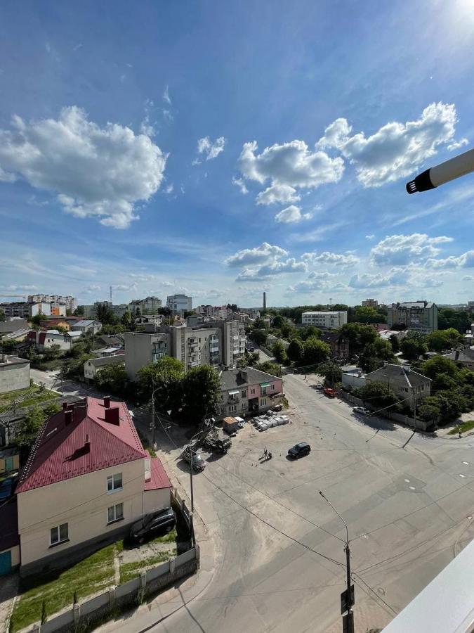 Новая Чистая N2 Квартира 5 Мин От Центра Ternopil Exterior photo
